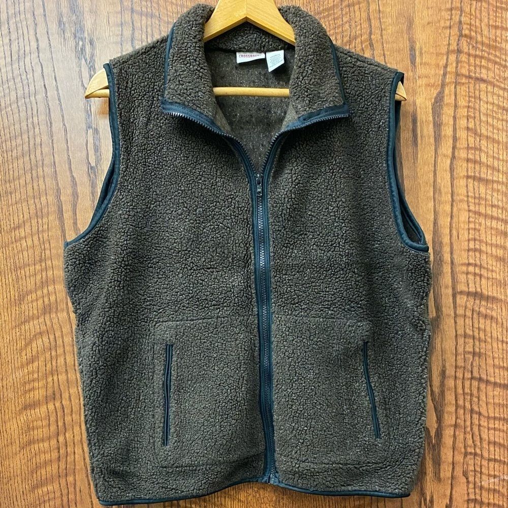 Crossroads brown and black zip front teddy vest